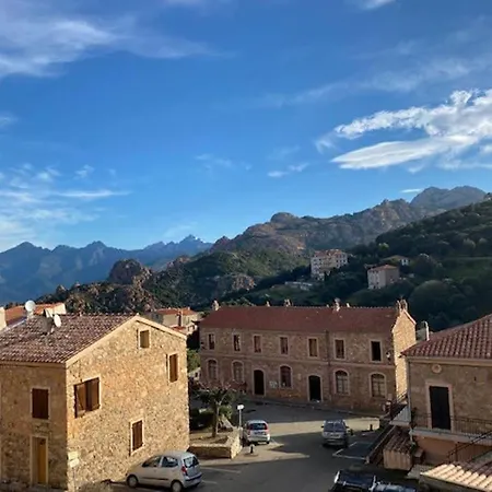 Funtana Nova * Piana (Corsica)